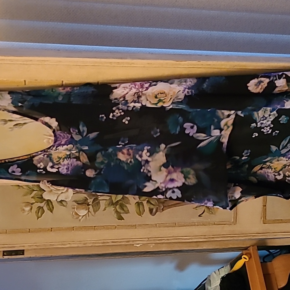 Decree xlg  blck floral